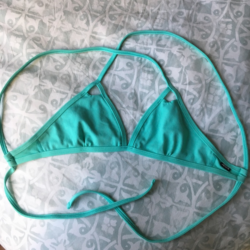 Jolyn top, size medium